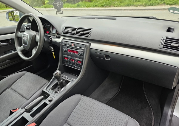 Audi A4 cena 19999 przebieg: 218000, rok produkcji 2006 z Ujście małe 172